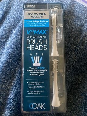 OAK White Replacement Brush Heads with Blue Packaging. 6 heads included